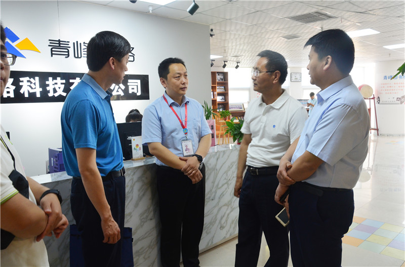 熱烈歡迎安陽(yáng)市委統(tǒng)戰(zhàn)部副部長(zhǎng)李春喜一行蒞臨我司參觀！